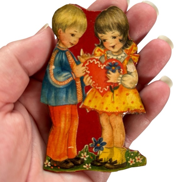 Vintage Handmade Retro Valentines Day Boy & Girl Decoupage Pin Mid-Century Art - Picture 7 of 7